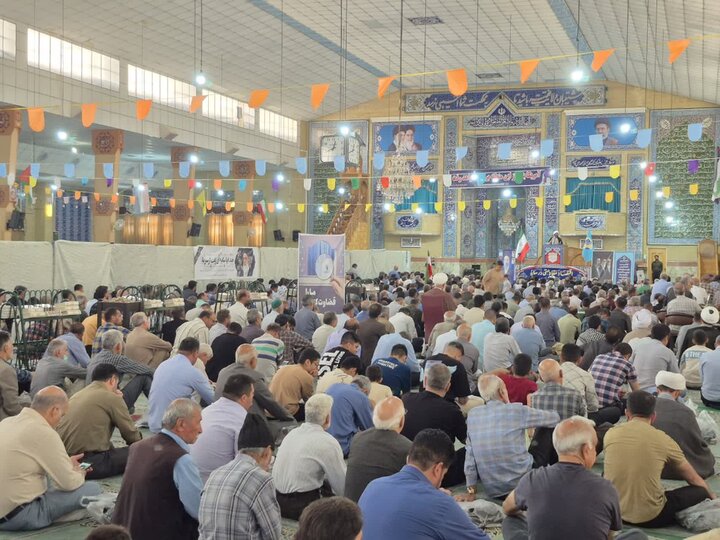 تصاویر/ نماز عبادی سیاسی جمعه در پاکدشت