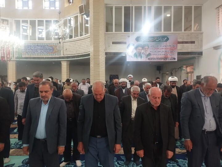 تصاویر/ اقامه نمازجمعه شهر لیلان