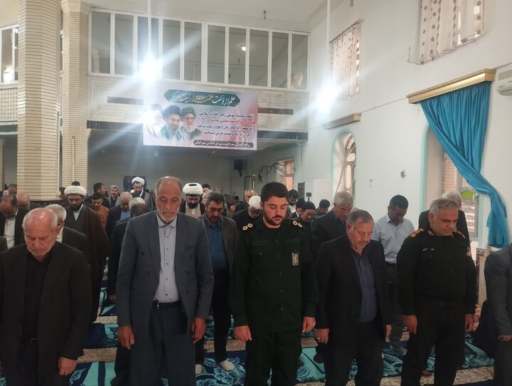 تصاویر/ اقامه نمازجمعه شهر لیلان