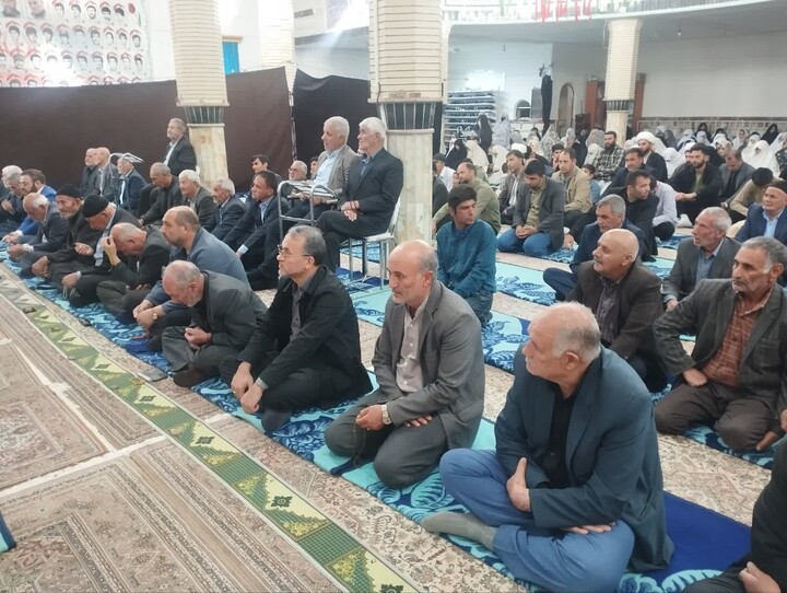 تصاویر/ اقامه نمازجمعه شهر لیلان