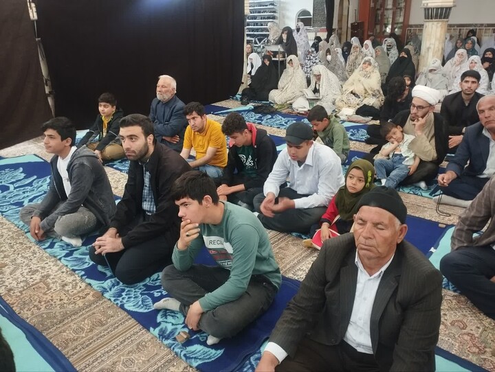 تصاویر/ اقامه نمازجمعه شهر لیلان