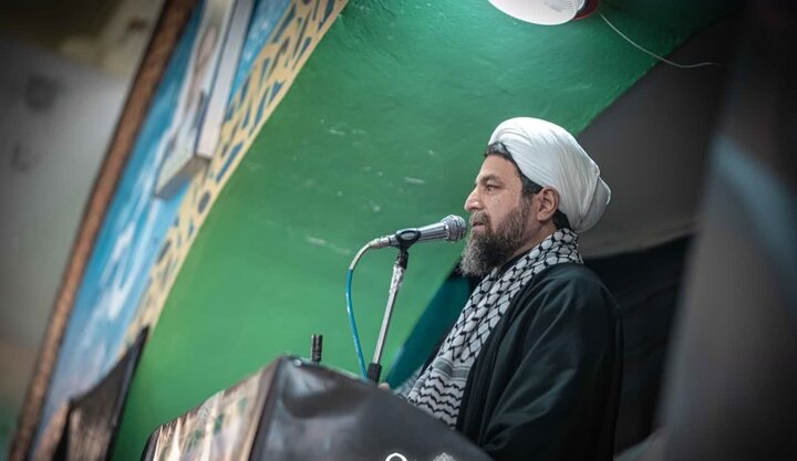 تصاویر/ اقامه نماز جمعه 18 اردیبهشت سرخ رود