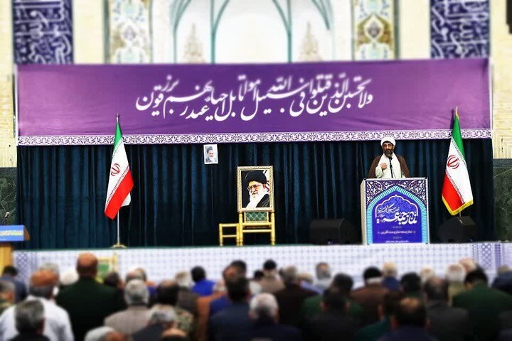 تصاویر/ اقامه نمازجمعه شهر زنجان