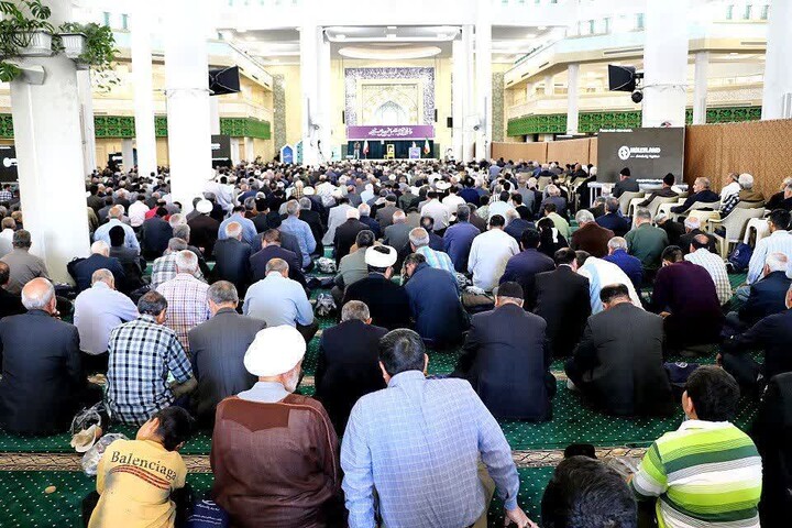 تصاویر/ اقامه نمازجمعه شهر زنجان
