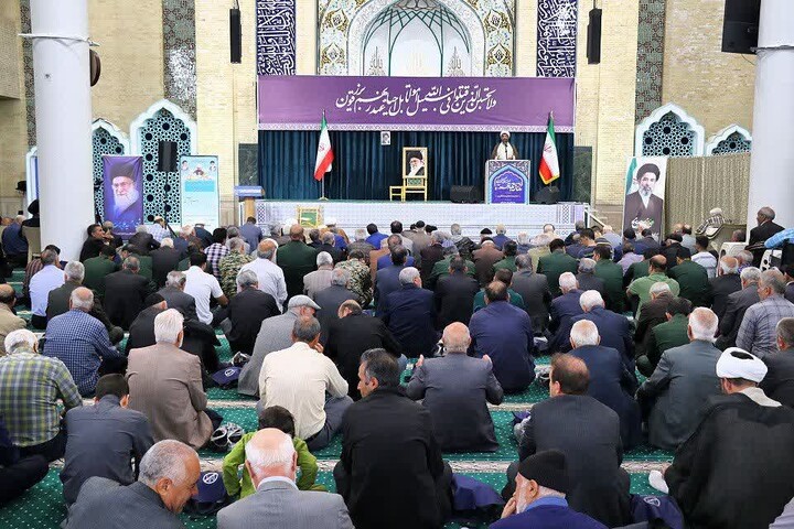 تصاویر/ اقامه نمازجمعه شهر زنجان