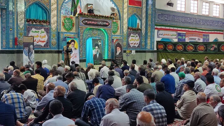تصاویر| نماز جمعه عبادی سیاسی بیرجند