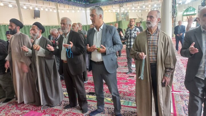 تصاویر/ اقامه نماز جمعه 18 اردیبهشت لاریجان