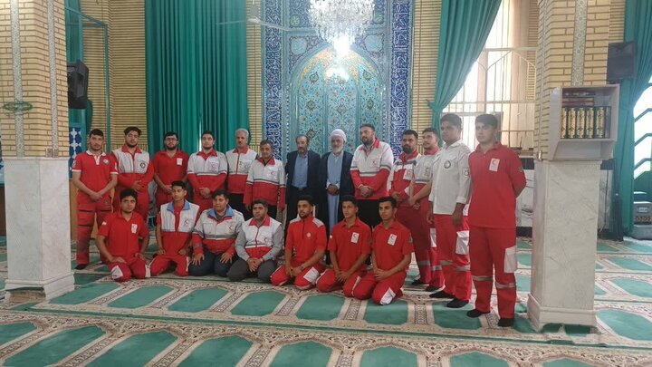 تصاویر/اقامه نماز عبادی سیاسی جمعه در زرندیه