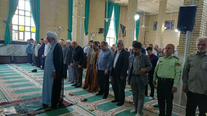 تصاویر/اقامه نماز عبادی سیاسی جمعه در زرندیه