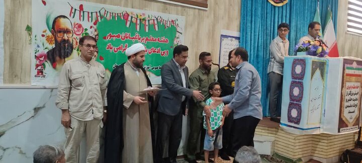 تصاویر/ اقامه نمازجمعه شهر منوجان