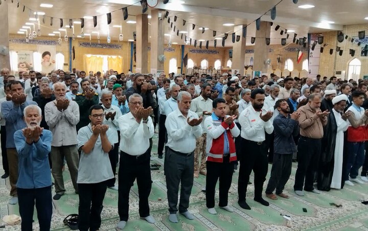 نماز جمعه دیر به روایت تصویر