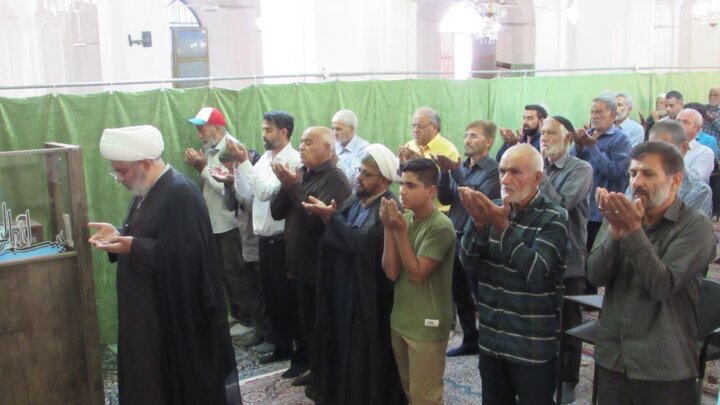 تصاویر/ اقامه نمازجمعه شهر کاظم آباد