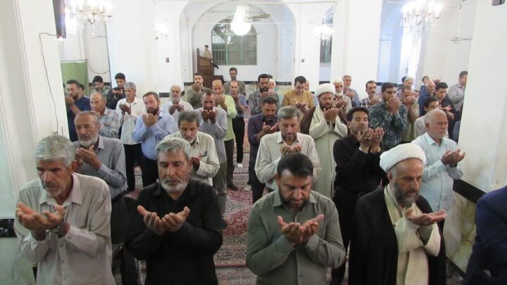 تصاویر/ اقامه نمازجمعه شهر کاظم آباد