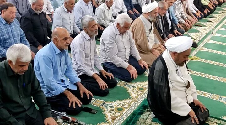 تصاویر/ اقامه نمازجمعه شهر بهرمان
