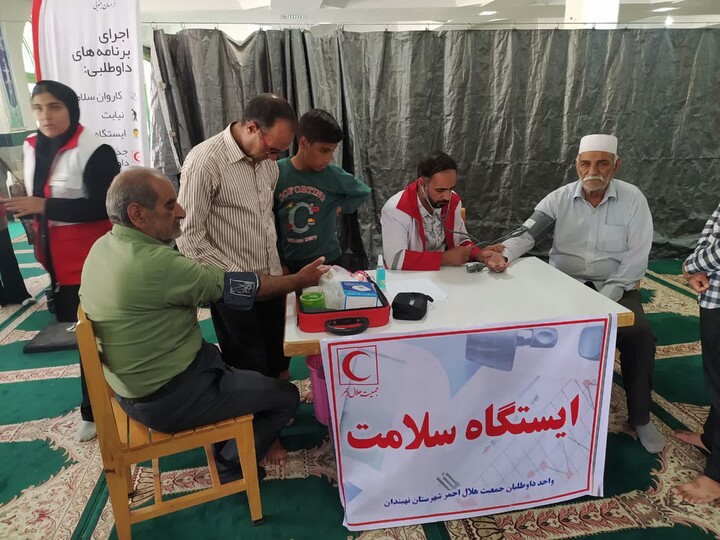 تصاویر| نماز جمعه عبادی سیاسی نهبندان
