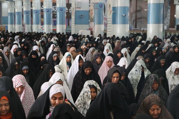 تصاویر/ اقامه نمازجمعه شهر کرمان