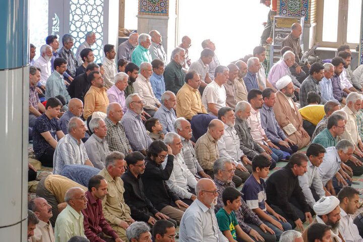 تصاویر/ اقامه نمازجمعه شهر کرمان