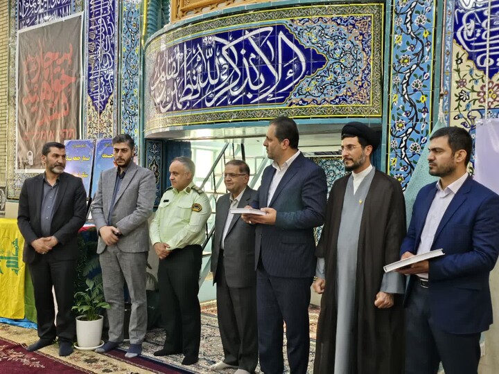 تصاویر / اقامه نماز جمعه در تویسرکان