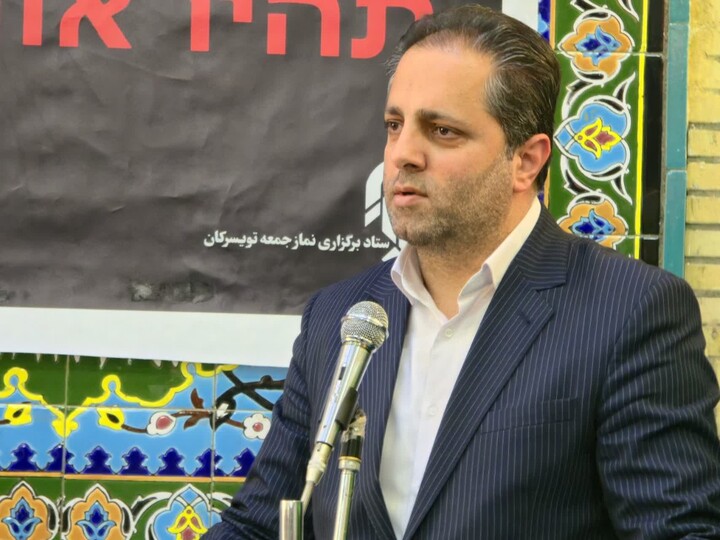 تصاویر / اقامه نماز جمعه در تویسرکان