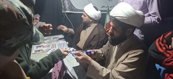 تصاویر/فعالیت موکب شهید امیدیان مدرسه علمیه بقیه الله الاعظم (عج) دلفان