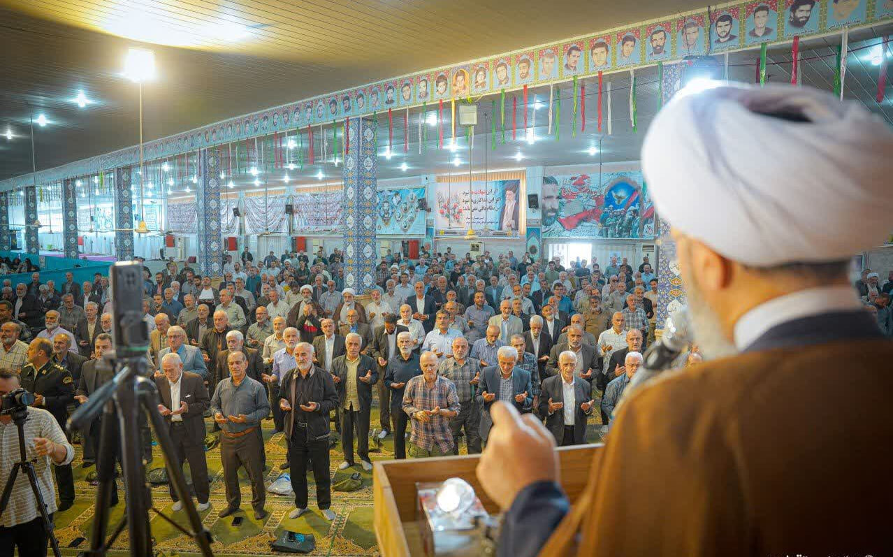 هوشیاری نسبت به دسیسه دشمن، توصیه اکید امیرالمؤمنین علی(ع) است