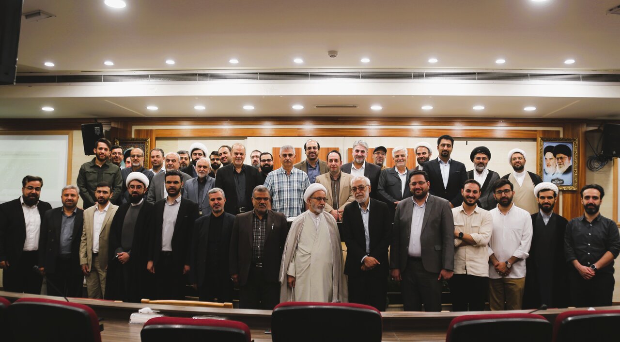 همایش بزرگداشت مقام معلم مجتمع آموزشی توحید