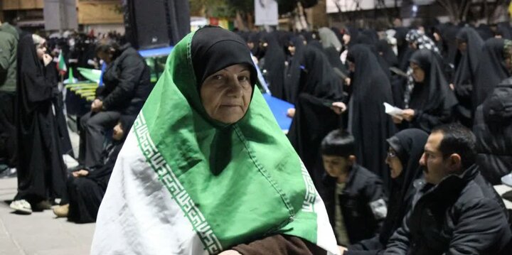 تصاویر/اقامه نماز استغاثه به امام زمان (عج)در اراک