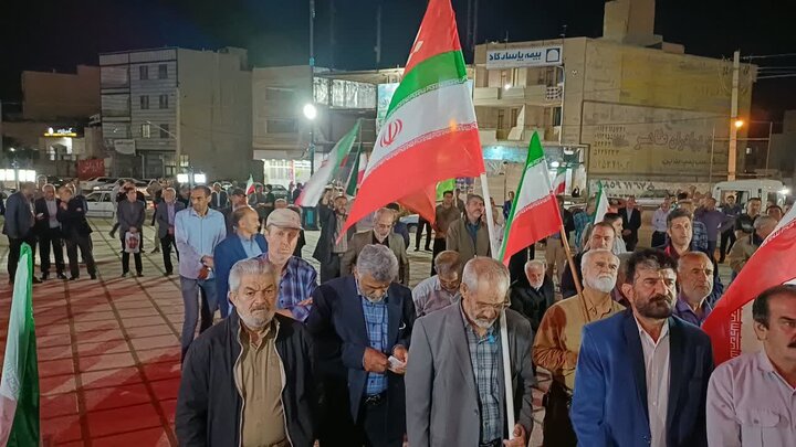 تصاویر/شصت و نهمین شب حضور پرشور مردم ولایتمدار مامونیه در تجدید بیعت با آرمان‌های انقلاب
