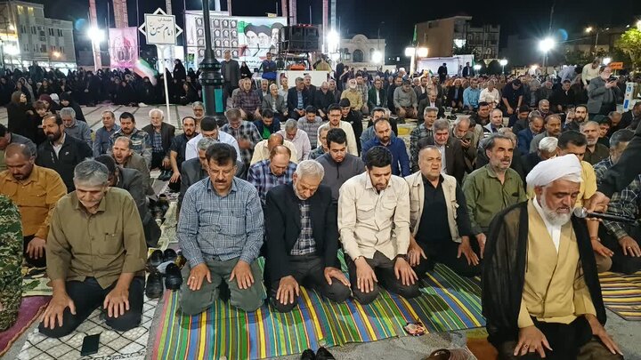 تصاویر/اقامه نماز استغاثه در زرندیه