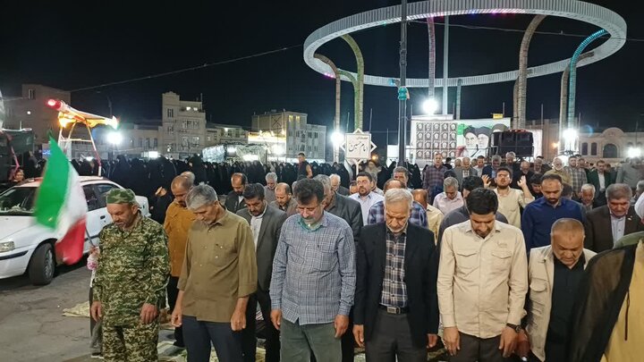 تصاویر/اقامه نماز استغاثه در زرندیه