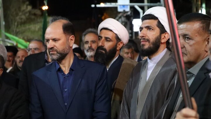 تصاویر/ شصت و نهمین شب متوالی؛ تجمع حماسی مردم شهرستان تکاب در دفاع از نظام اسلامی