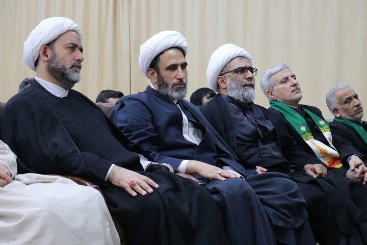 تصاویر/ آیین تجلیل از خادمان و عوامل اجرایی «زیر سایه خورشید» در آذربایجان غربی