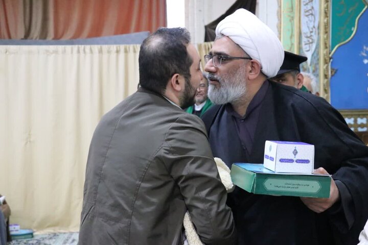 تصاویر/ آیین تجلیل از خادمان و عوامل اجرایی «زیر سایه خورشید» در آذربایجان غربی