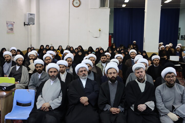 تصاویر/ آیین تجلیل از مبلغین و مبلغات طرح امین استان اردبیل