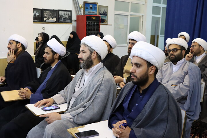 تصاویر/ آیین تجلیل از مبلغین و مبلغات طرح امین و هجرت استان اردبیل