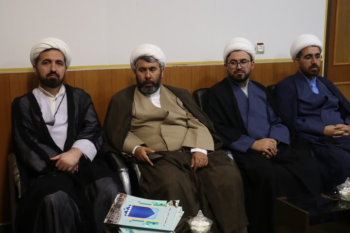 تصاویر/ دیدار مدیران و اساتید مدارس علمیه شهرستان گرمی با امام جمعه گرمی