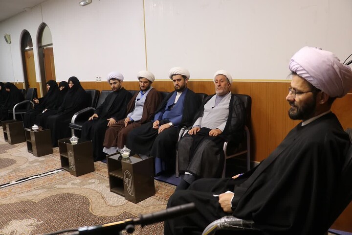 تصاویر/ دیدار مدیران و اساتید مدارس علمیه شهرستان گرمی با امام جمعه گرمی