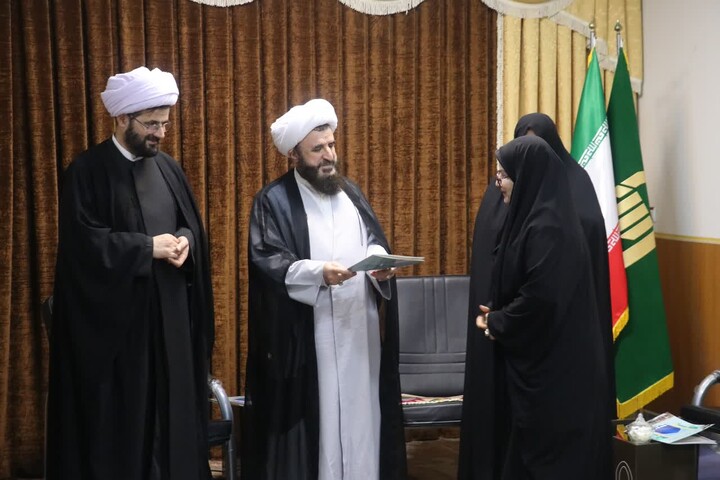 تصاویر/ دیدار مدیران و اساتید مدارس علمیه شهرستان گرمی با امام جمعه گرمی