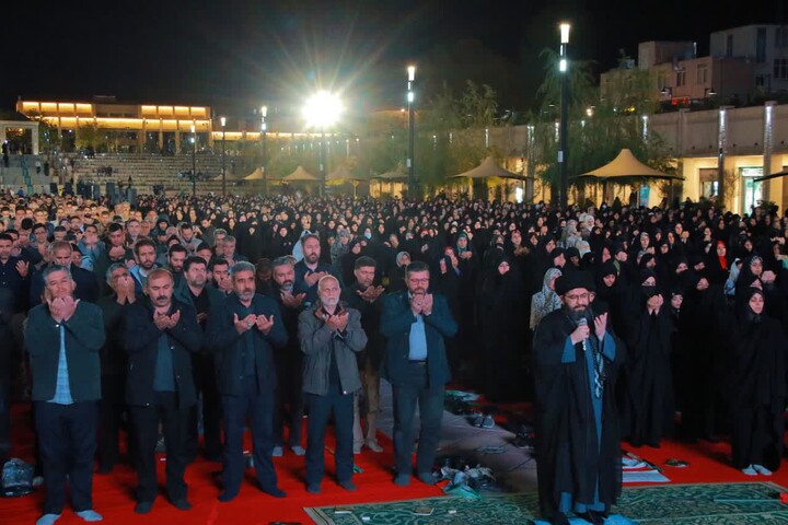 تصاویر/ مراسم بزرگ استغاثه زنجان به امام زمان (عج)