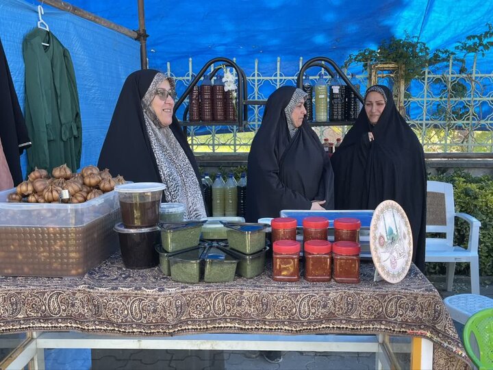 تصاویر/ افتتاح بازار مشاغل خانگی در نوشهر با حضور امام جمعه شهرستان