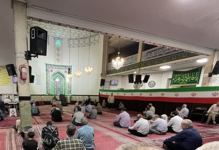 تصاویر/ مراسم بزرگداشت شهدای جنگ رمضان در مسجد جامع آشتیانیها