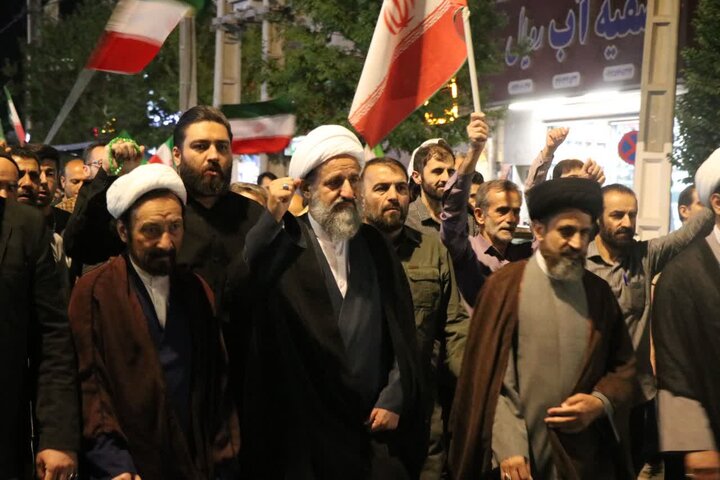 تصاویر/ هفتاد و یکمین اجتماع شبانه مردمی در قرچک
