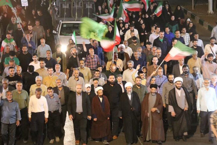 تصاویر/ هفتاد و یکمین اجتماع شبانه مردمی در قرچک
