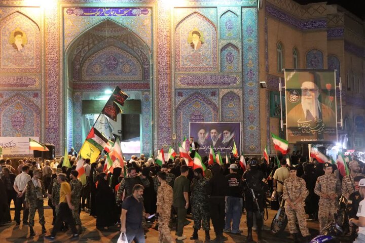 تصاویر/ هفتاد و یکمین اجتماع شبانه مردمی در قرچک