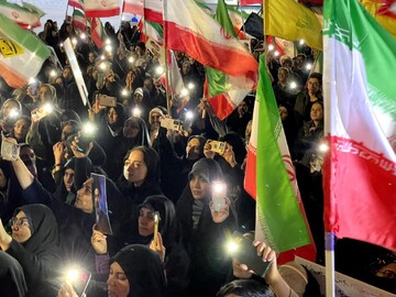 تصاویر/ حماسه حضور ملاردی‌ها در شب هفتادم