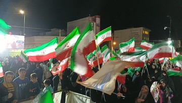 فیلم| هفتادمین گردهمایی مردم مامونیه در میدان امام حسین (ع)