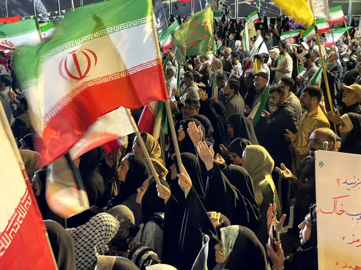 تصاویر/ حماسه حضور ملاردی‌ها در شب هفتادم
