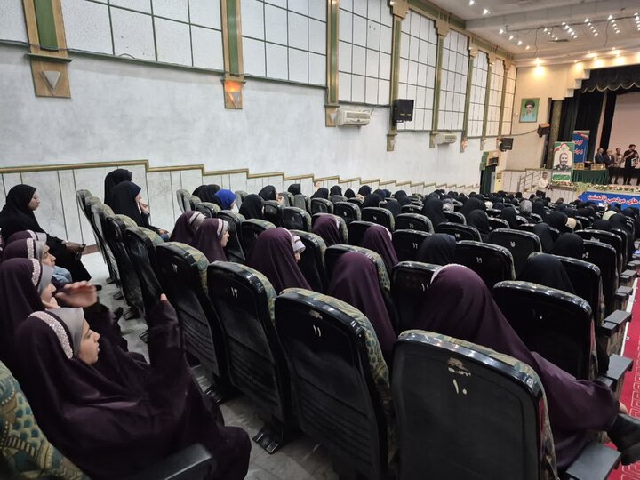 تصاویر/ تجلیل از فعالان جهادی پاکدشت