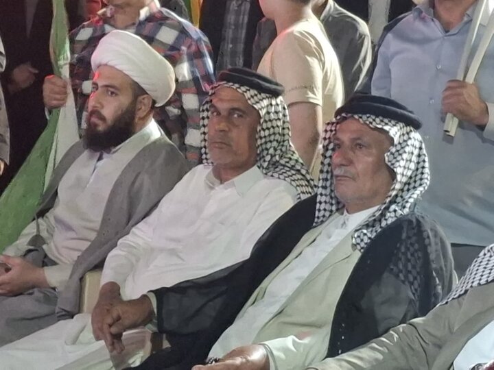 تصاویر/اجتماع بزرگ امت واحده زیر پرچم امام حسین(ع) درچهار راه امیریه کاشان