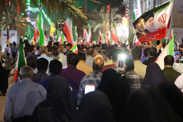 تصاویر/ هفتادمین شب از شب‌های حماسه انتقام خون رهبر شهید انقلاب در شهرستان بافق